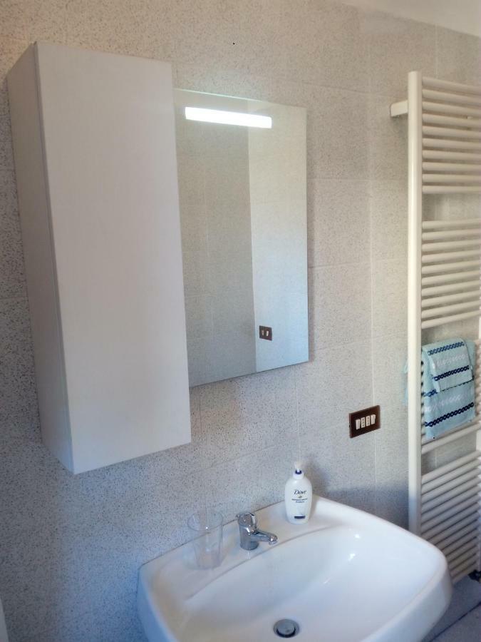 Como Ricky Apartment Cavallasca Kültér fotó